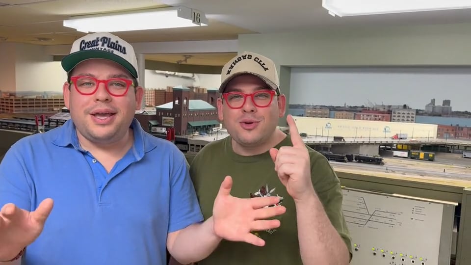 The Potash Twins visit PSRY! – Pacific Southern Railway